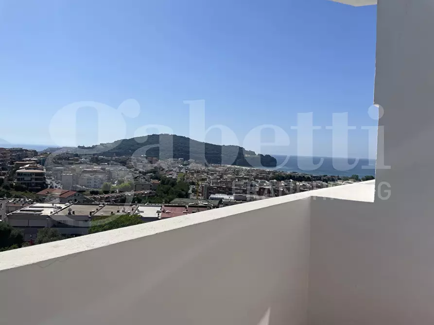 Immagine 31 di Attico in vendita  in Via Cuostile IV trav.Dx, 1 a Gaeta