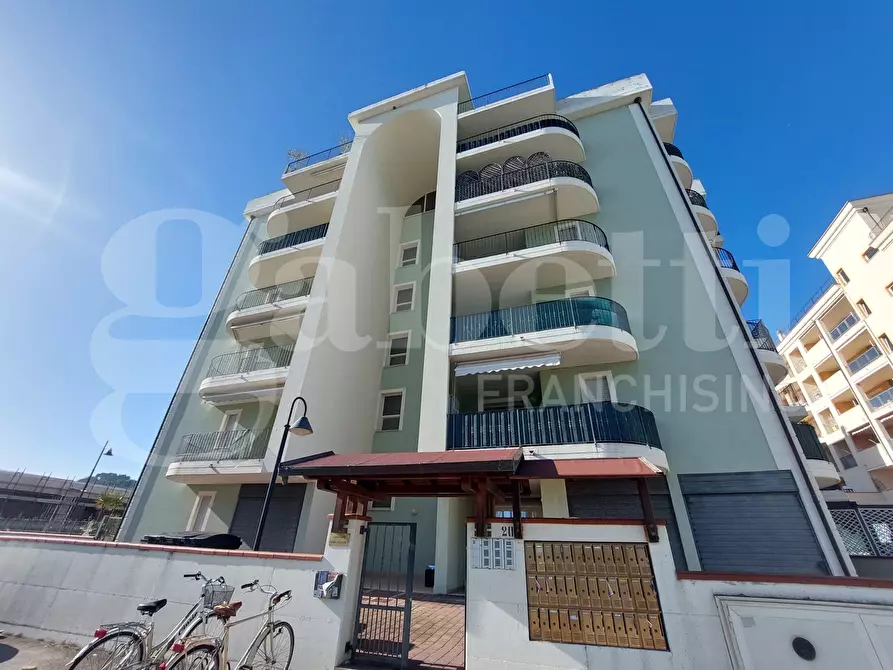 Immagine 9 di Appartamento in vendita  in Via Ercole FalÃ², 20 a Alba Adriatica