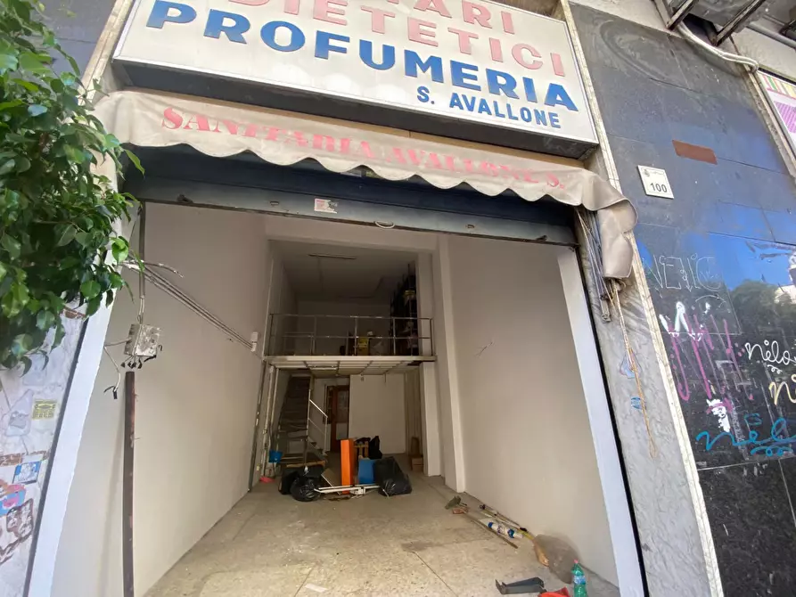 Immagine 12 di Negozio in affitto  in Corso Roma, 96 a San Giorgio A Cremano