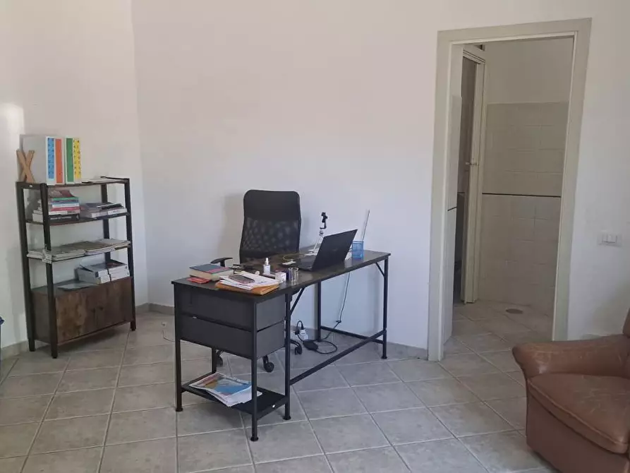 Immagine 3 di Ufficio in affitto  in Via Martiri Cristiani, snc a Santa Maria Capua Vetere