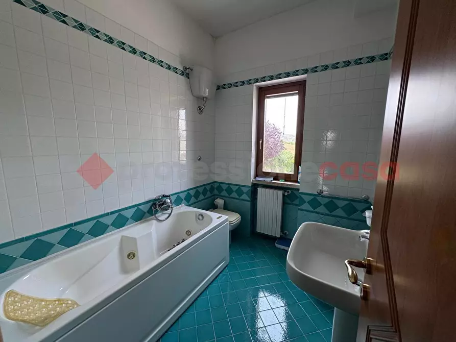 Immagine 9 di Appartamento in vendita  in Via APPARTAMENTO C/DA PIANO DI ZUCCHERO, 114 a Potenza