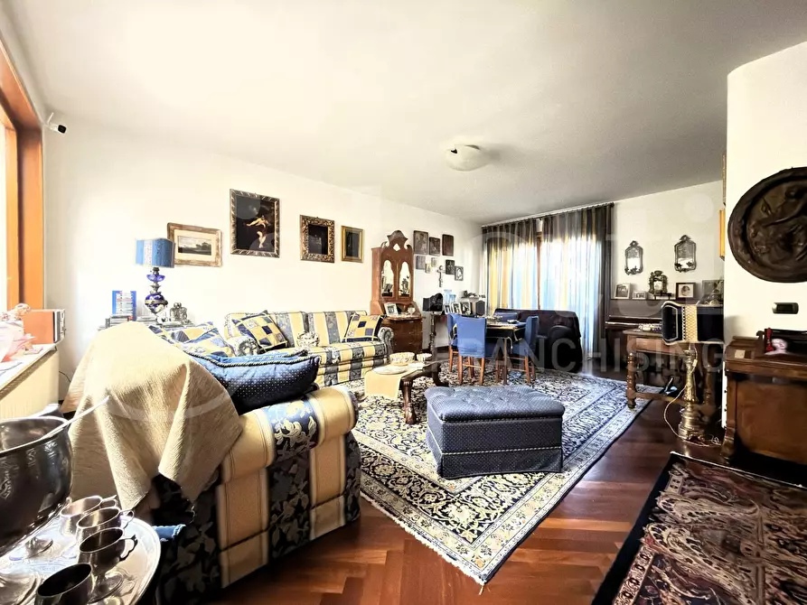 Immagine 10 di Villa in vendita  in Via Giovan Leonardo Marugi, 1 a Lecce