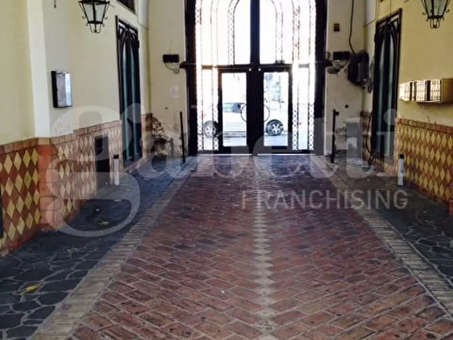 Immagine 2 di Appartamento in vendita  in Via Maresca, 30 a Torre Annunziata