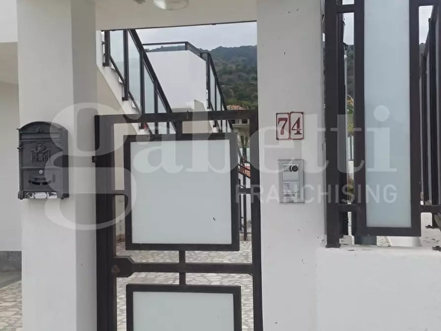 Immagine 2 di Albergo/B&B/Residence in vendita  in Via IV NOVEMBRE LOCALITÃ  PILINGA, 74 a Gasperina