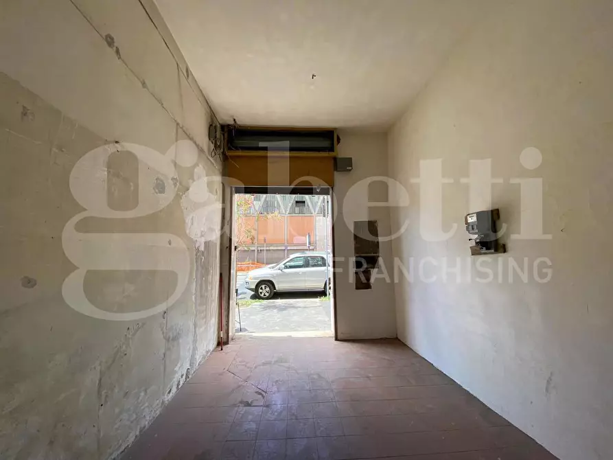 Immagine 17 di Negozio in vendita  in Via Trionfale, 98 a Roma