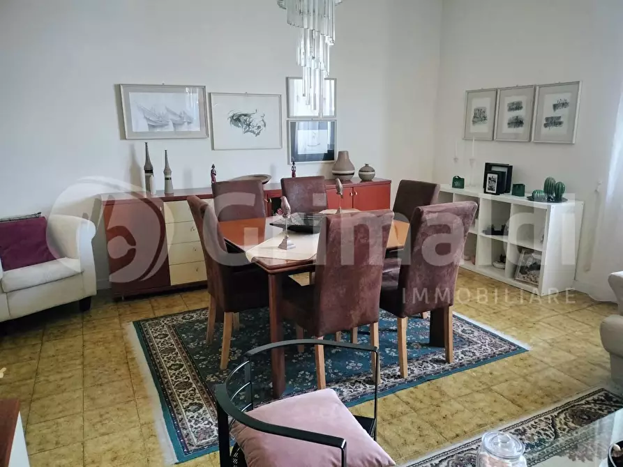 Immagine 8 di Villa in vendita  in Via ALTETA a Massa