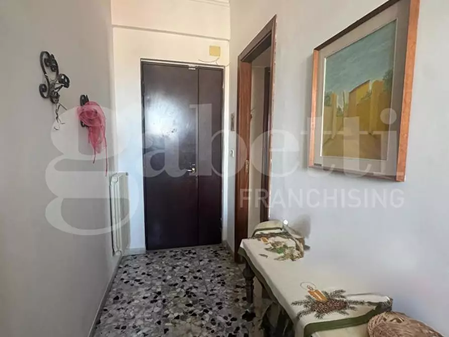 Immagine 20 di Appartamento in vendita  in Piazza Ernesto Cesaro, 55 a Torre Annunziata