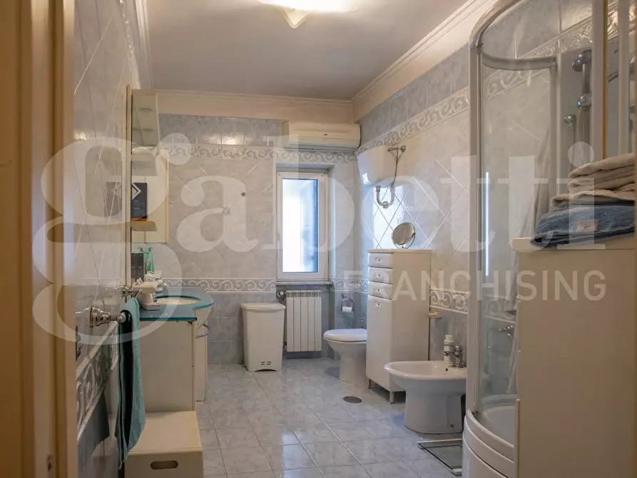 Immagine 24 di Casa indipendente in vendita  in Corso Durante a Frattamaggiore