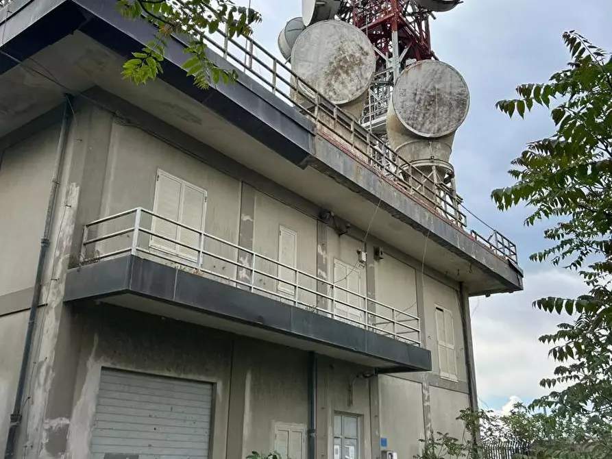 Immagine 4 di Palazzo in vendita  in Via Piave, 51 a Enna
