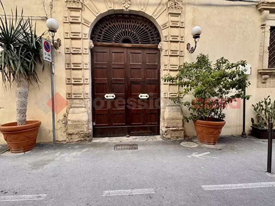 Immagine 10 di Appartamento in vendita  in Via castello maniace, 56 a Siracusa