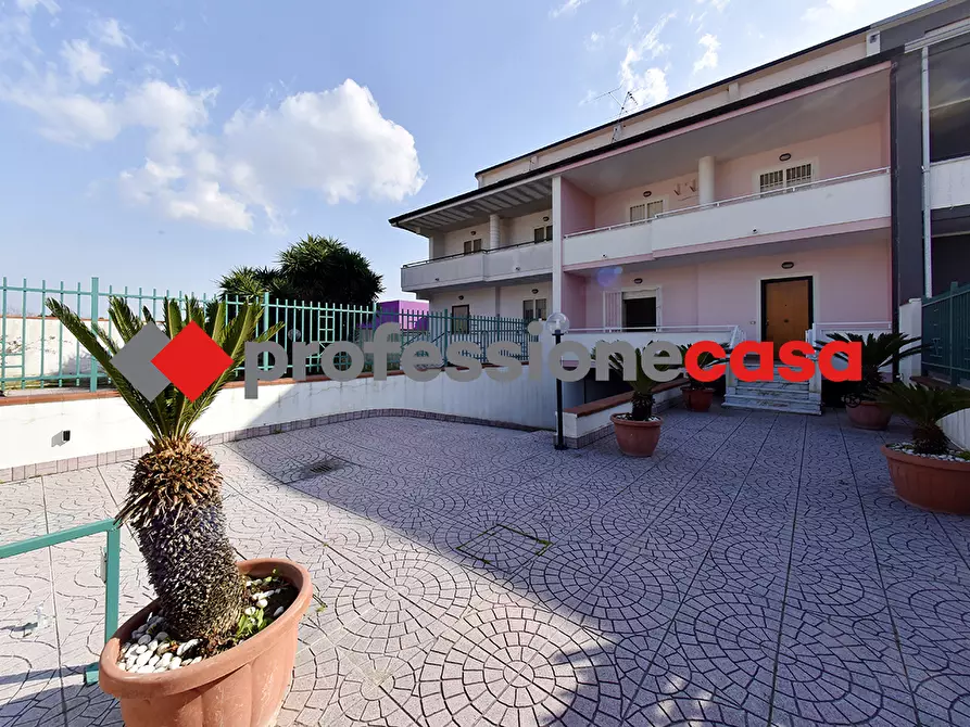 Immagine 4 di Villetta a schiera in vendita  in Via Ugo Foscolo, 36 a Santa Maria Capua Vetere