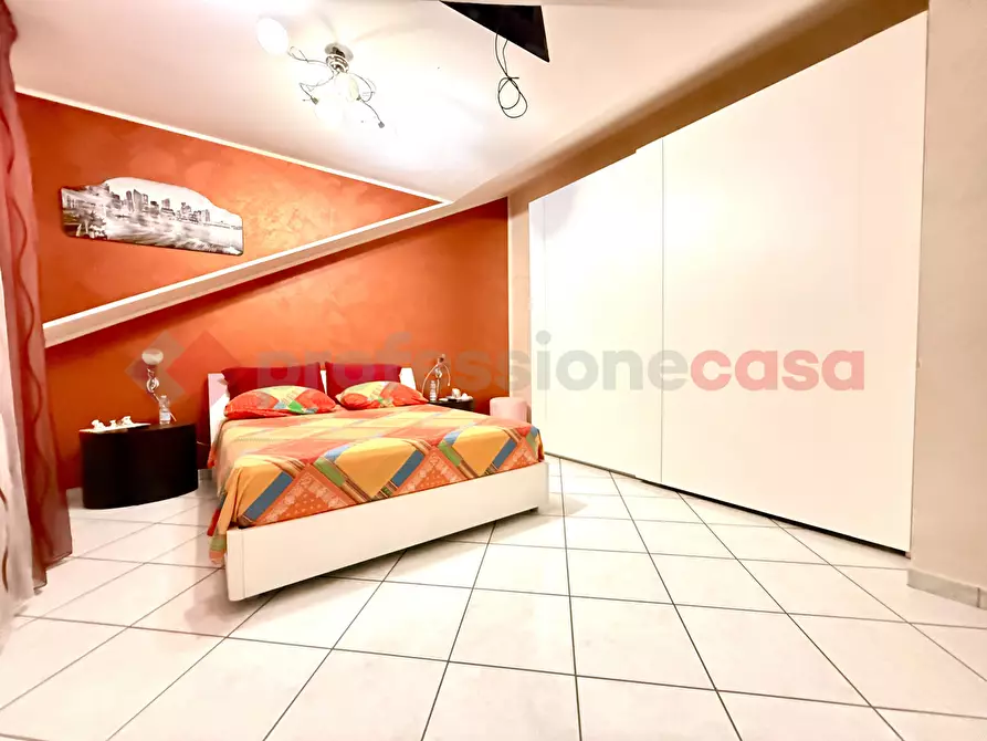 Immagine 11 di Multiproprietà in vendita  in Via Spiniello, 25 a Acerra