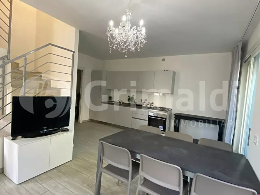Immagine 1 di Appartamento in vendita  in Viale Giacomo Matteotti, 48B a Cervia