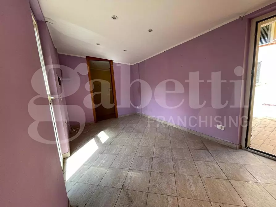 Immagine 4 di Magazzino in vendita  in Via Atratina, 99 a Gaeta