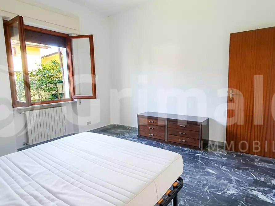 Immagine 13 di Appartamento in vendita  in Via CHIUSA, 38 a Massa