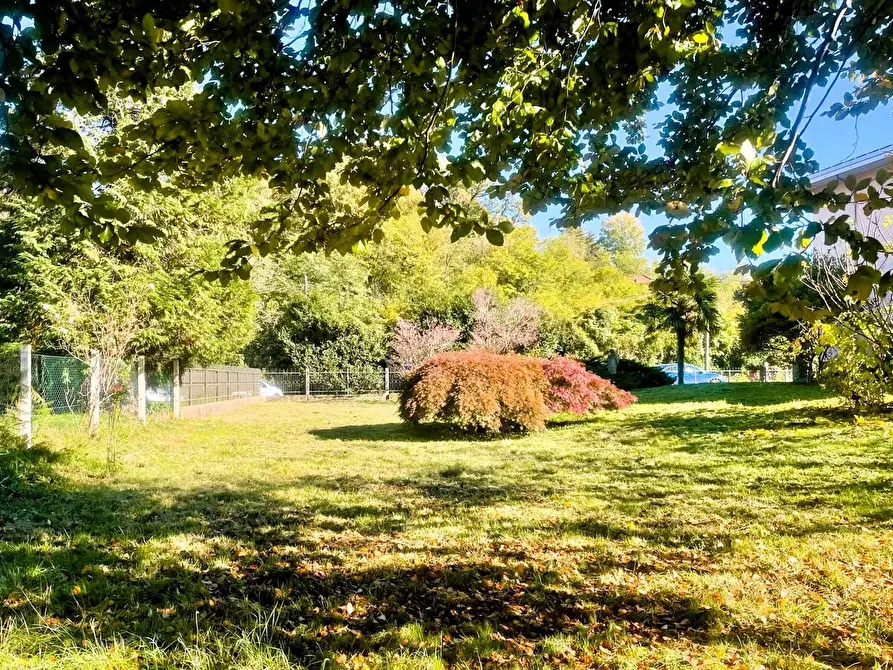 Immagine 8 di Villa in vendita  in Via roma, 83 a Castronno