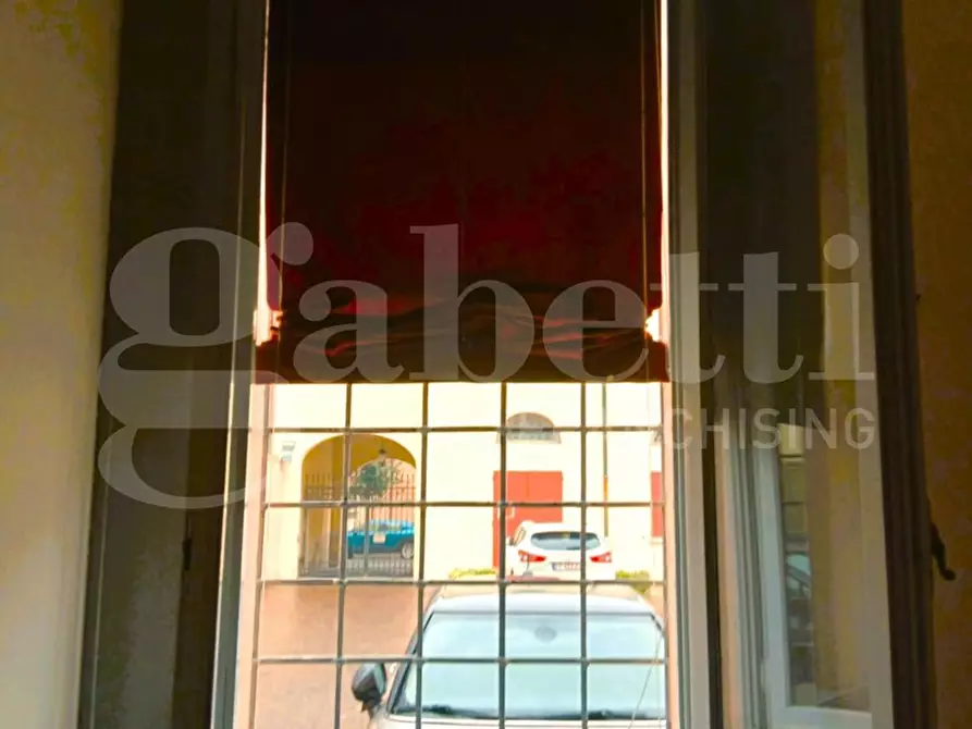 Immagine 25 di Ufficio in affitto  in Corso Guercino, 74 a Cento