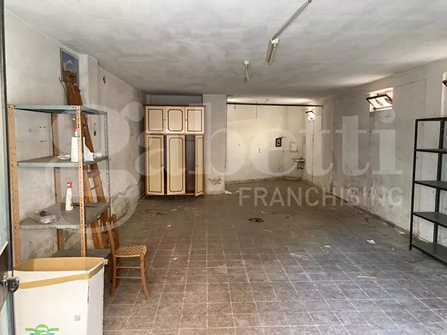 Immagine 6 di Box auto in vendita  in Via salvitto, 51 a San Severo