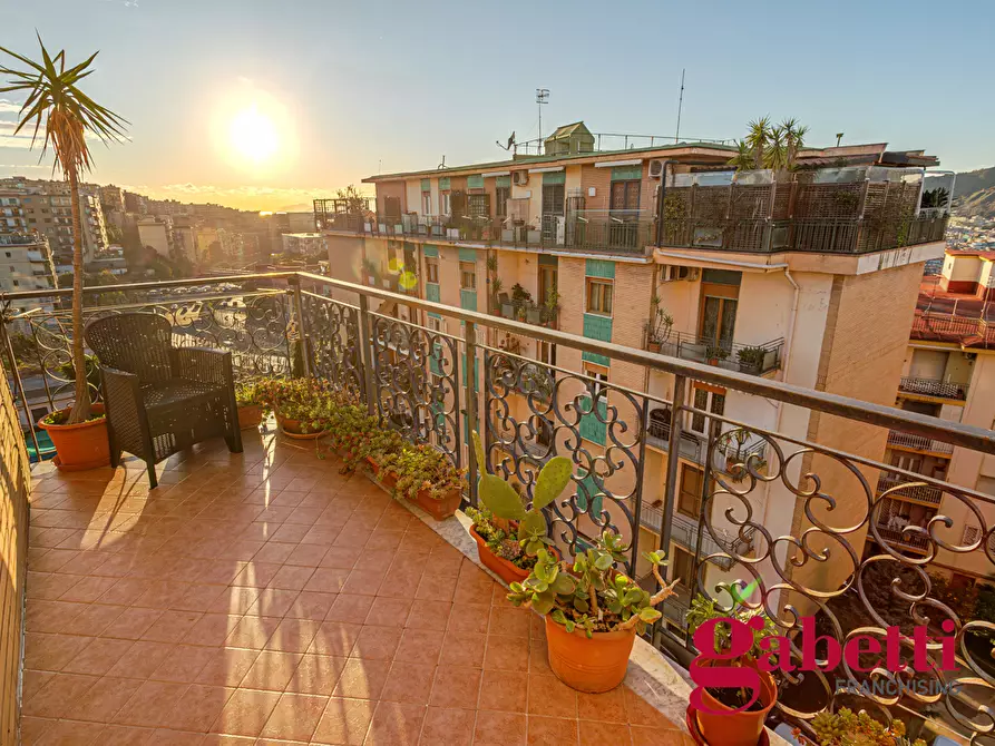 Immagine 25 di Appartamento in vendita  in Via San Domenico, 29 a Napoli