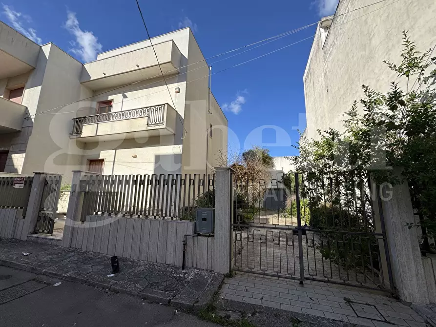 Immagine 38 di Appartamento in vendita  in Via Manzoni, 67 a Galatone