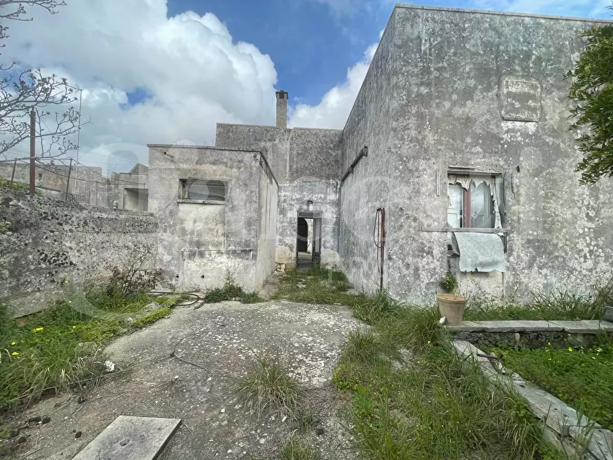 Immagine 5 di Casa indipendente in vendita  in Via Roma, 108 a Calimera