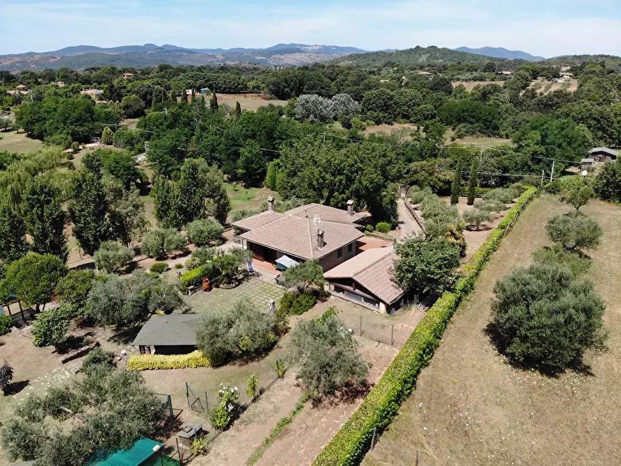 Immagine 9 di Villa in vendita  in Via Canale, 86 a Manziana