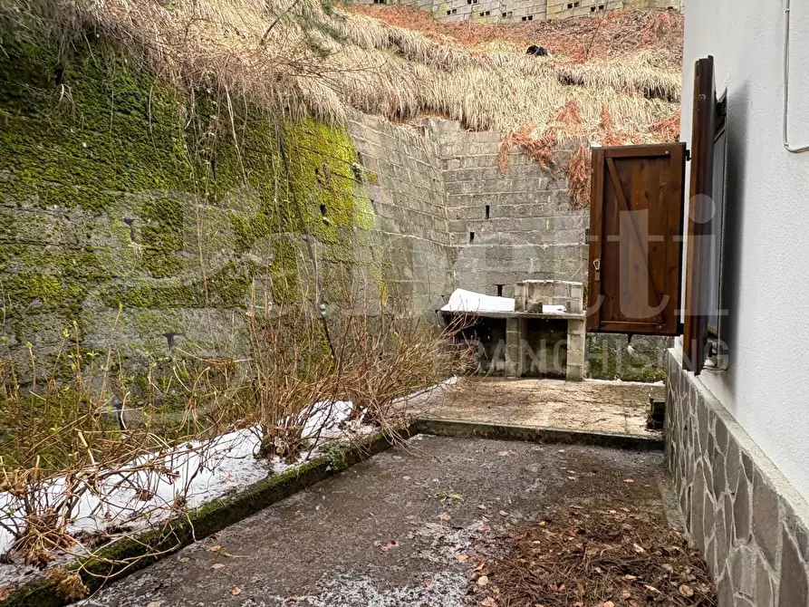 Immagine 5 di Villa in vendita  in Via Villaggio Palumbo, nc a Cotronei