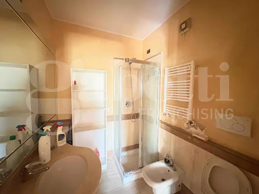 Immagine 14 di Appartamento in vendita  in Via Siligo, 10 a Roma