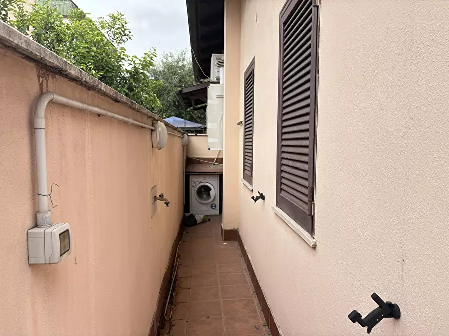 Immagine 3 di Appartamento in vendita  in Via Bonfiglio Da Cesena, 9 a Roma