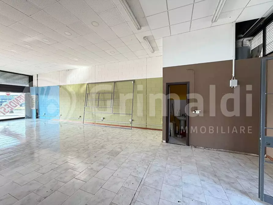 Immagine 12 di Attività commerciale in vendita  in Via Emilia Piacentina, 4 a Castel San Giovanni