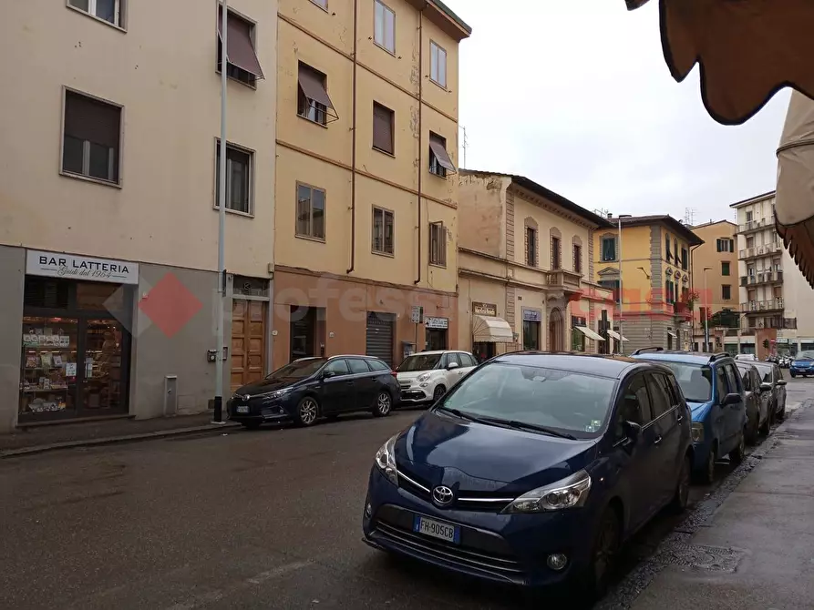 Immagine 8 di Negozio in vendita  in Via CENTO STELLE, 52 a Firenze