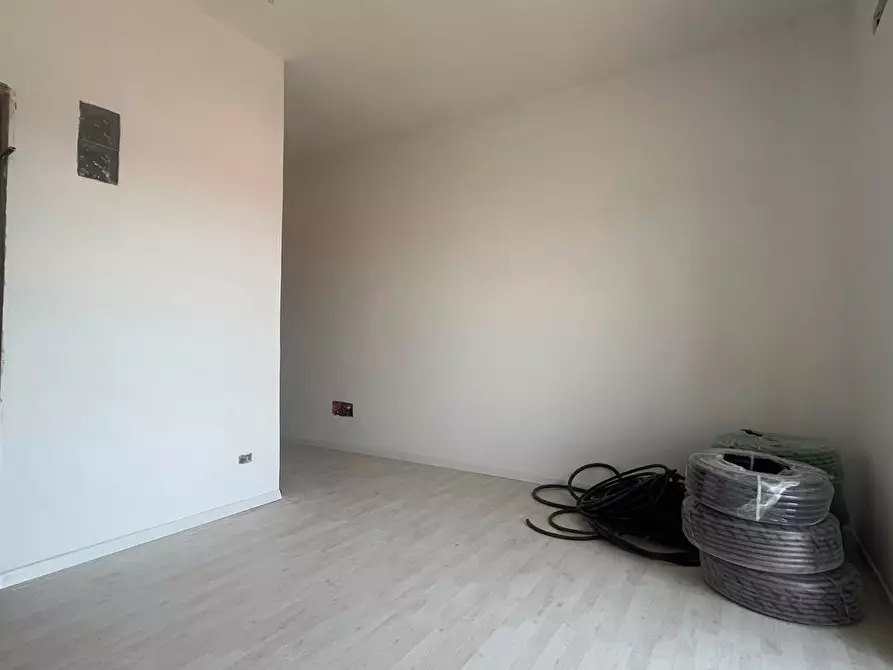 Immagine 6 di Appartamento in vendita  in Via Fiorenzo Tomea, 15 a Roma