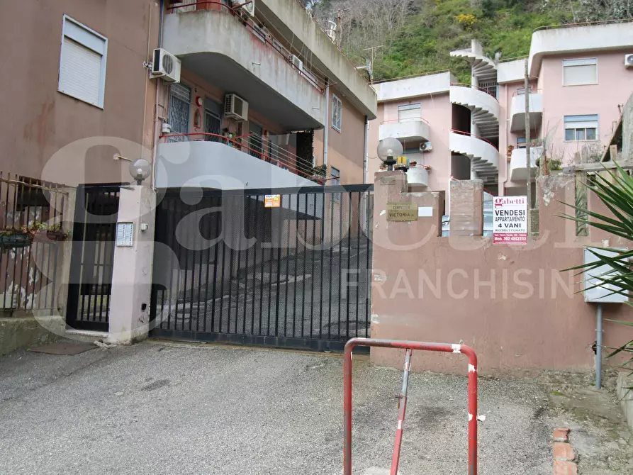 Immagine 17 di Appartamento in vendita  in Strada Comunale S.Michele - Portella, 67 a Messina