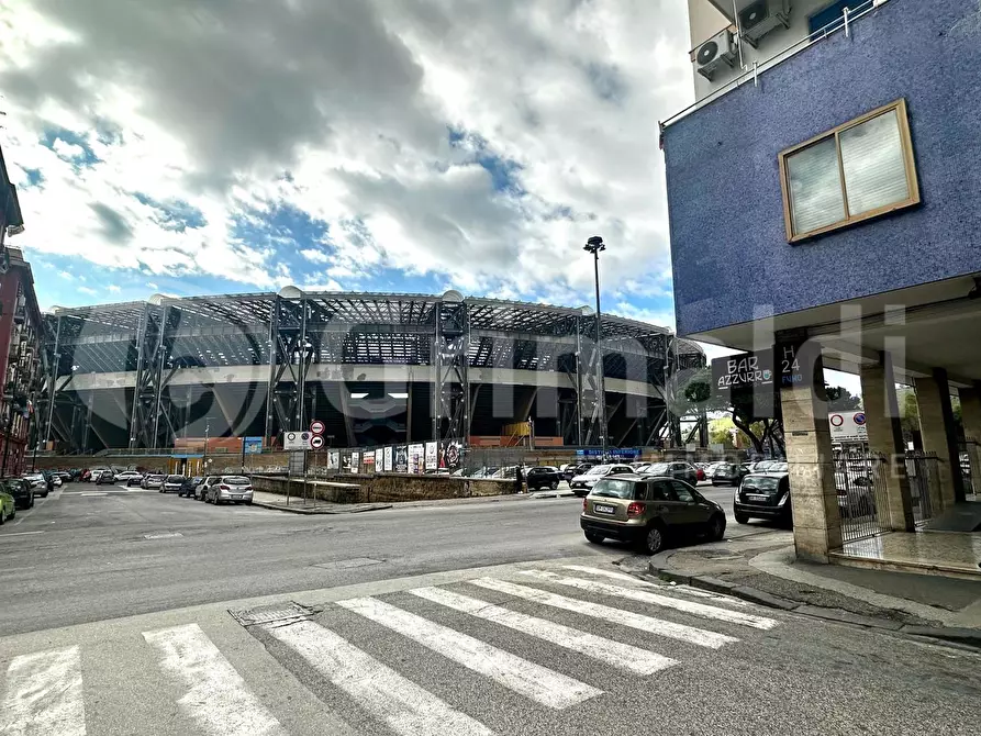Immagine 42 di Appartamento in vendita  in Via tansillo, 54f a Napoli