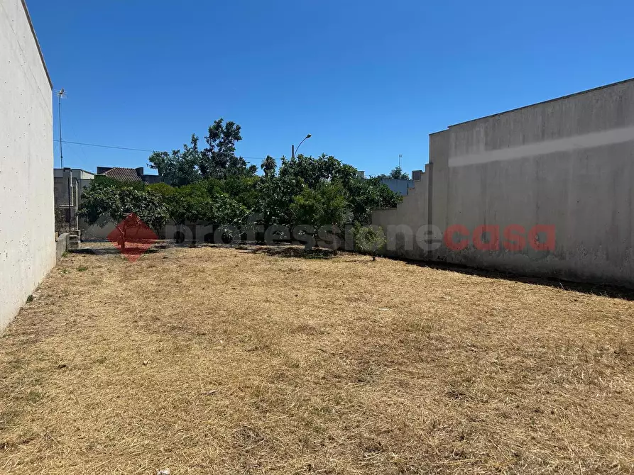 Immagine 3 di Terreno residenziale in vendita  in Via montegrappa a Sanarica