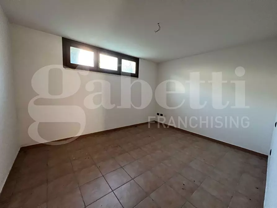 Immagine 26 di Casa bifamiliare in vendita  in Via SS4bis, 74 a Rieti