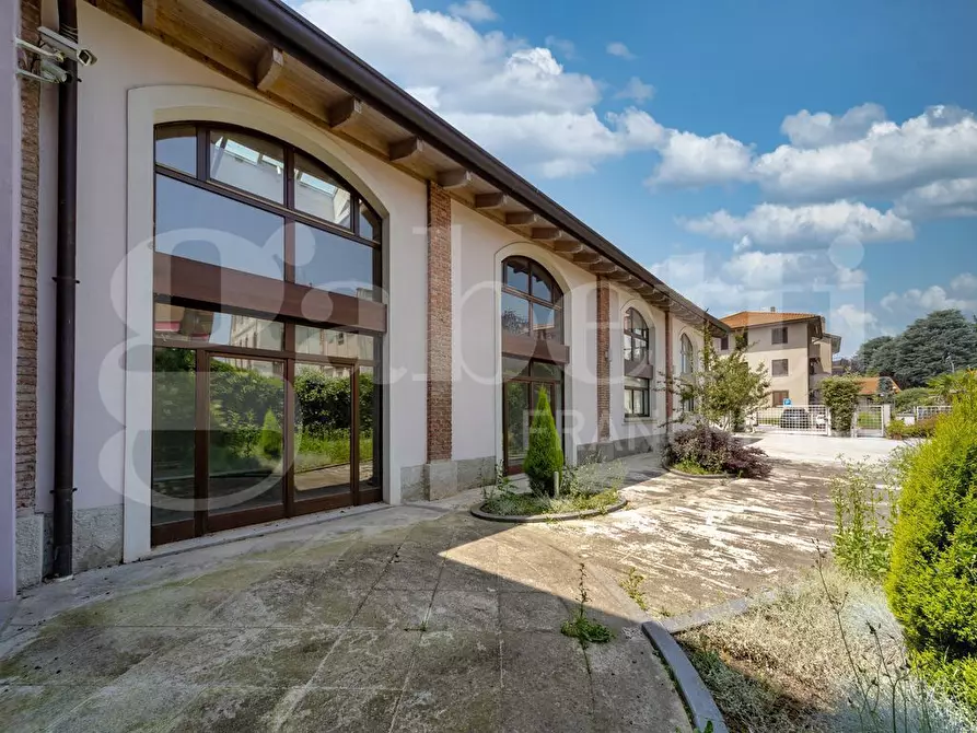 Immagine 3 di Ufficio in vendita  in Via Vezzani, 3 a Bernareggio