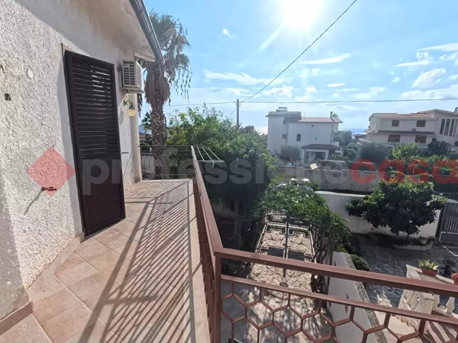 Immagine 23 di Villa in vendita  in Via Villaggio Magna Grecia,, 2 a Motta San Giovanni