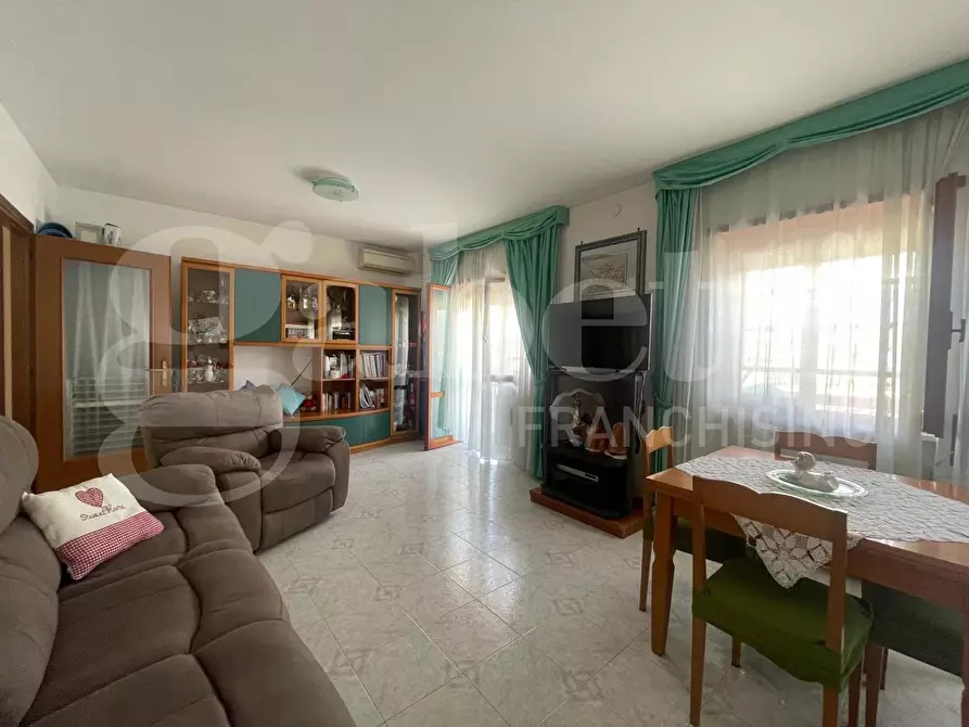 Immagine 3 di Appartamento in vendita  in Via Oceania, 30 a Gaeta