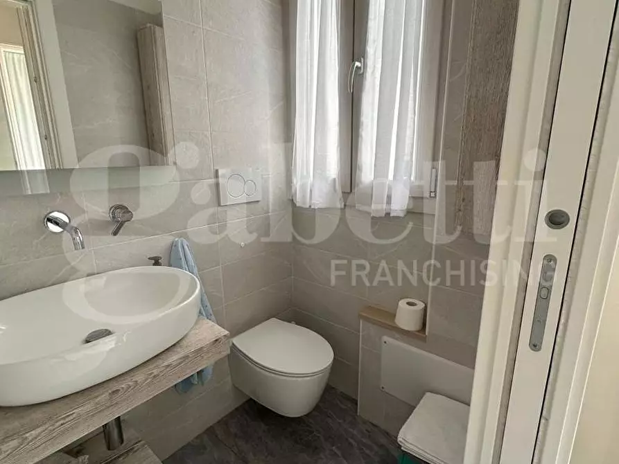 Immagine 12 di Casa indipendente in vendita  in Viale Eliseo de Loduno a Ostuni