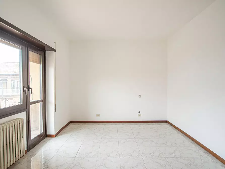 Immagine 15 di Attico in vendita  in Via Capo Palinuro, 24 a Roma