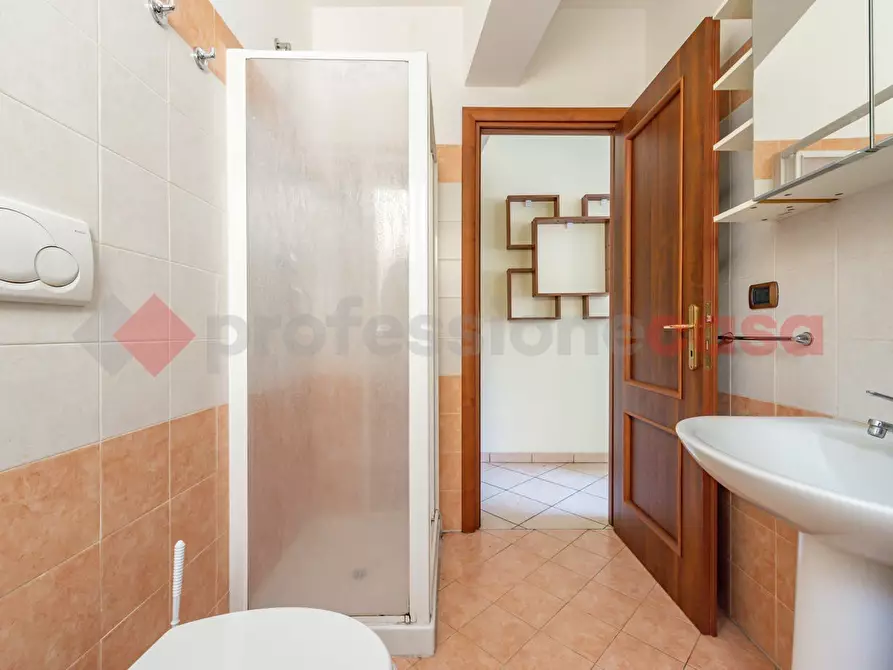 Immagine 12 di Appartamento in vendita  in Via delle Passiflore, 19 a Roma