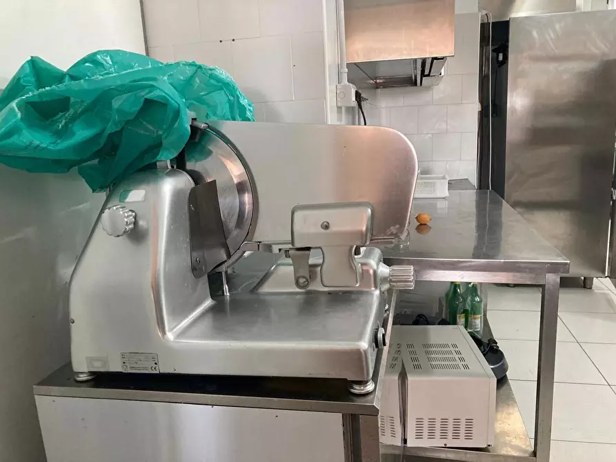 Immagine 23 di Bar / Ristorante in vendita  in Viale dellâerica a Cellole