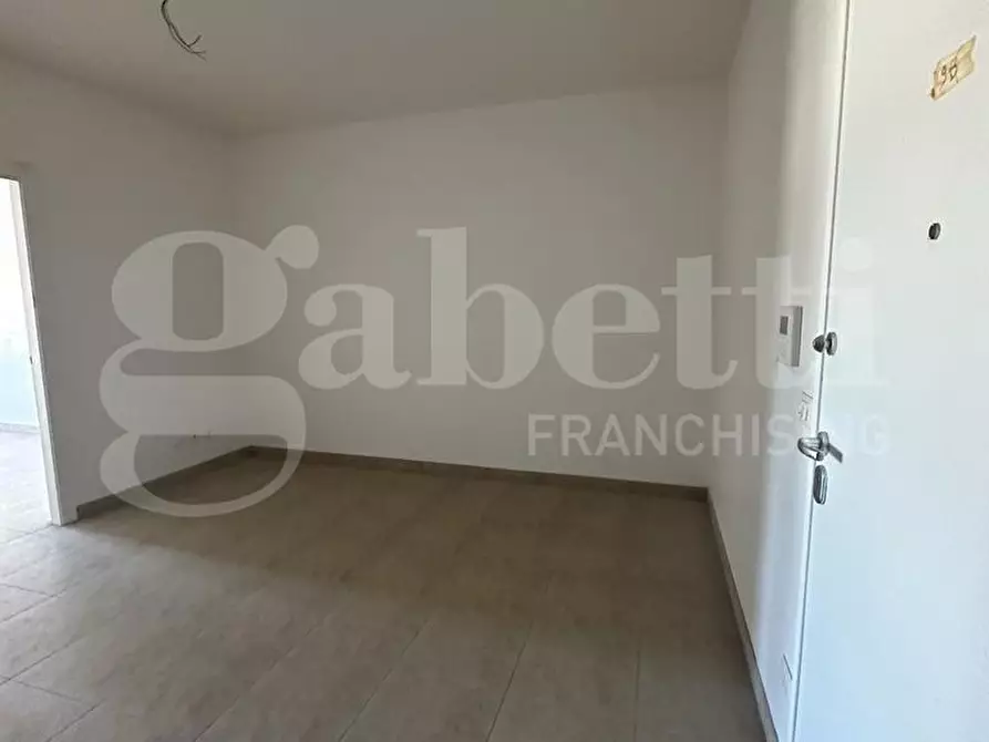 Immagine 5 di Ufficio in vendita  in Via Monte sarago a Ostuni