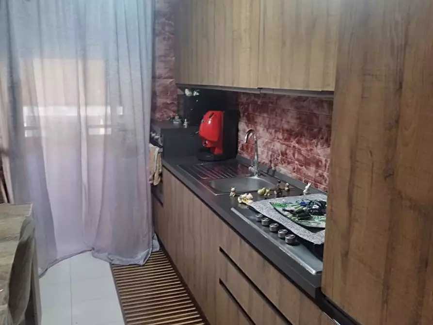 Immagine 4 di Appartamento in vendita  in Piazza G.B.TEDESCO, 12 a Taranto