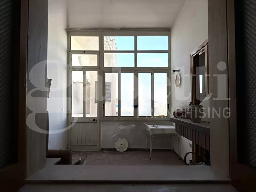 Immagine 18 di Palazzo in vendita  in Via Bologna, 7 a Nardo'