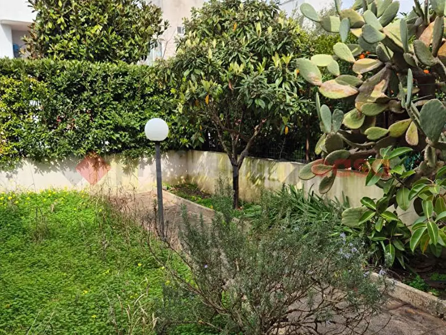 Immagine 29 di Villa in vendita  in Piazza DELLE ORCHIDEE, 18 a Brindisi