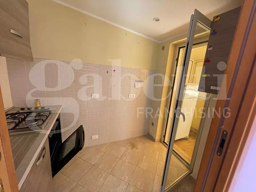 Immagine 5 di Magazzino in vendita  in Via Atratina, 99 a Gaeta