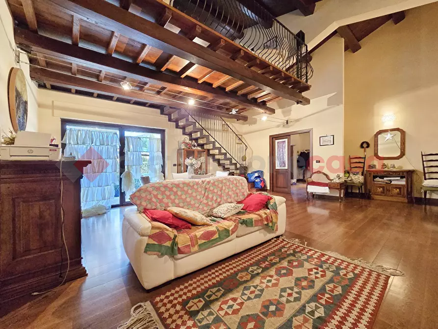 Immagine 4 di Villa in vendita  in Via Pistignano, 63 a Rieti