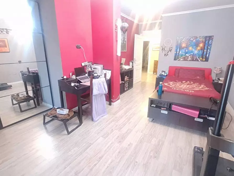 Immagine 14 di Appartamento in vendita  in Via Caprioli a Caserta